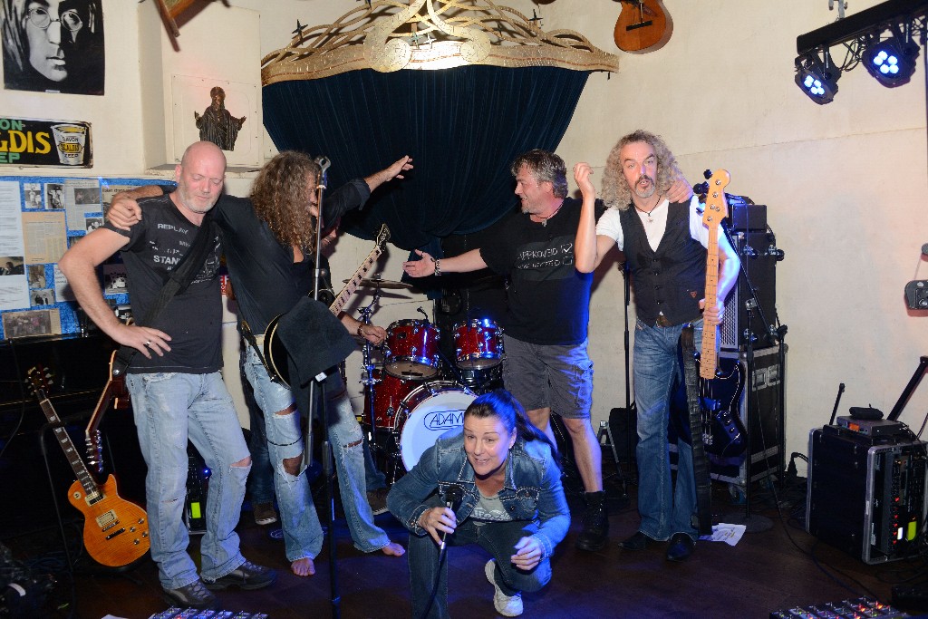 ../Images/European Battle of the Coverbands -  Schiedam 327.jpg